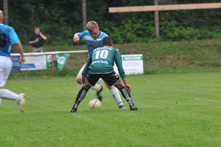 AYX官网-主教练在战术板上是否需要规划节奏节点，教练在布置战术时讲到了常用的比赛阵型